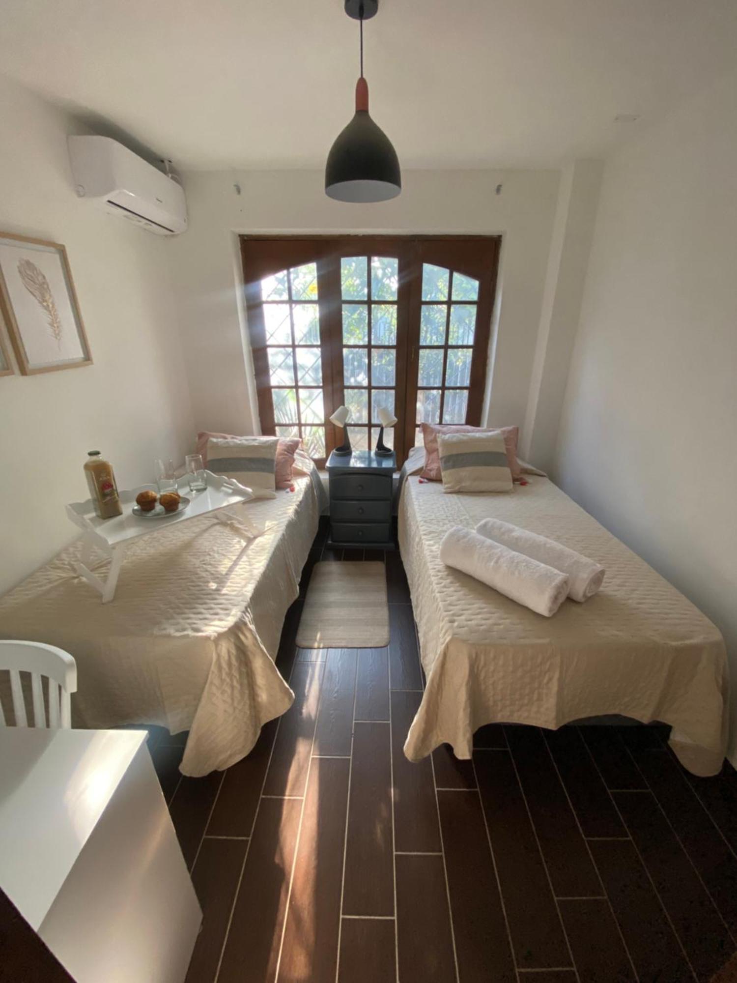 Casa Guemes Alloggio in famiglia *